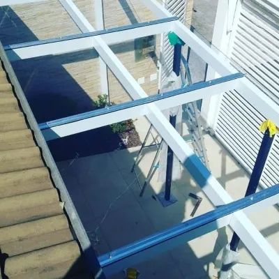 Coberturas de alumínio e vidro em Maringá - foto 12